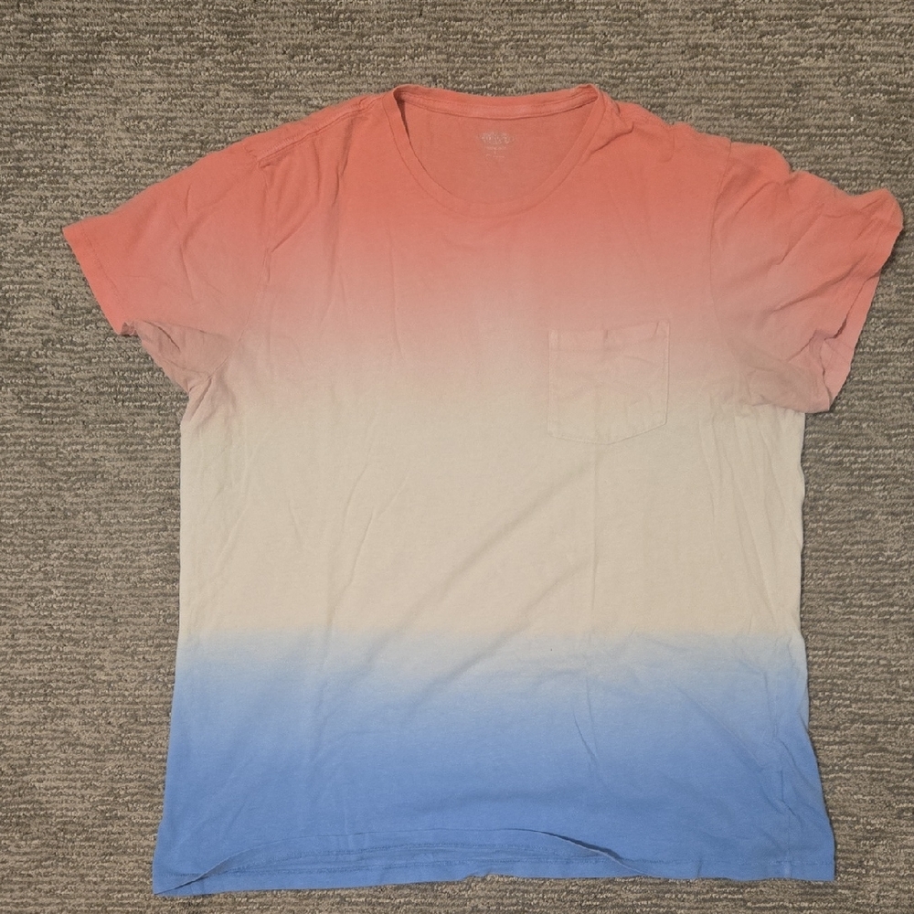 Old Navy Coral and Blue Gradient Men's Tee